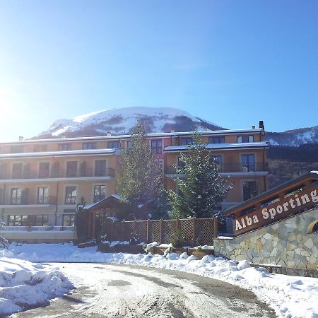 Alba Sporting Hotel Rocca di Mezzo Extérieur photo